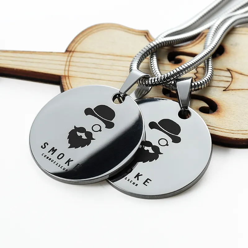 Halsbandanhänger für Tiere