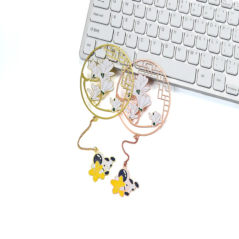 Runde Farbe Edelstahl Ätzen hohl plattiert Metall Anhänger Lesezeichen