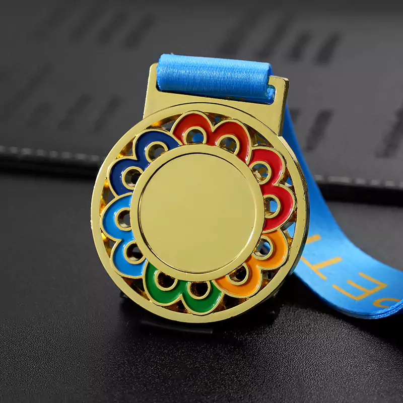 Medaglie d'oro in bianco