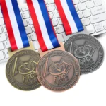 Золотая серебряная и медная медаль