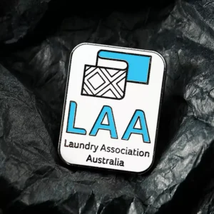 Katzenkralle Element Emaille Pin