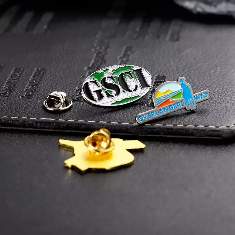 pinos de botões engraçados