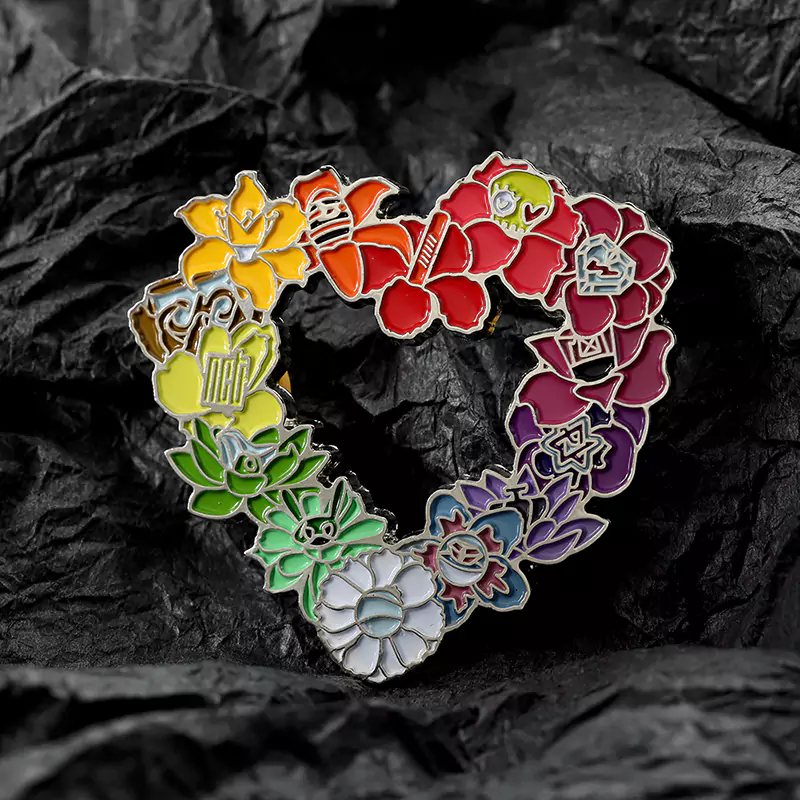 花环形珐琅镂空徽章别针