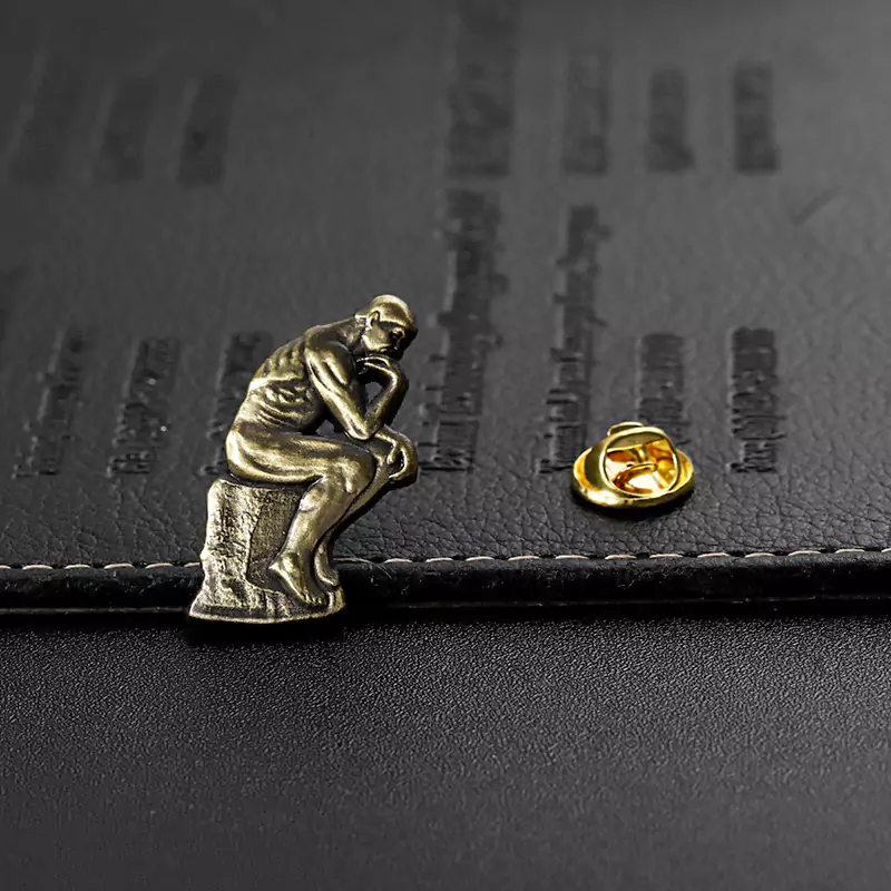 Spille con distintivo di bronzo