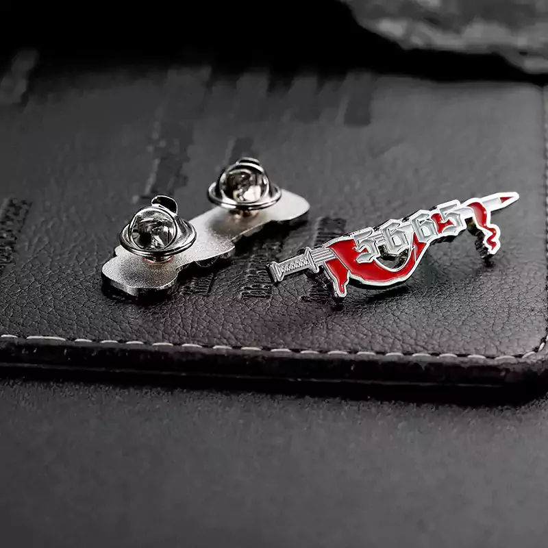 Option B Pure Letter Emaille Logo Abzeichen Anstecknadeln