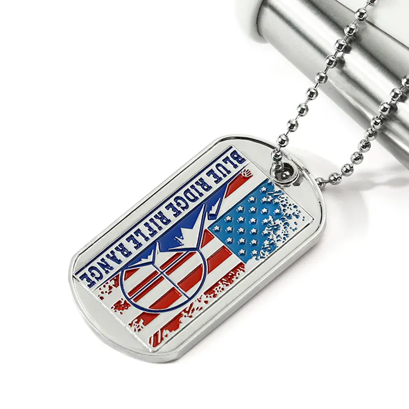 Hundehalsband und Namensschild