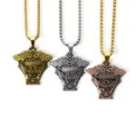 Ciondolo/Collana a forma di Kamen Rider in rilievo 3D