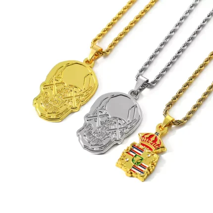 Skull and Badge Design Shaped Lacquer Plating Pendant