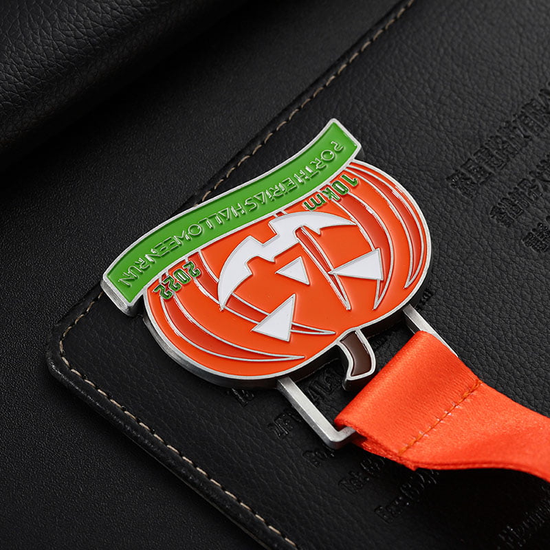 2022 boston marathon medal