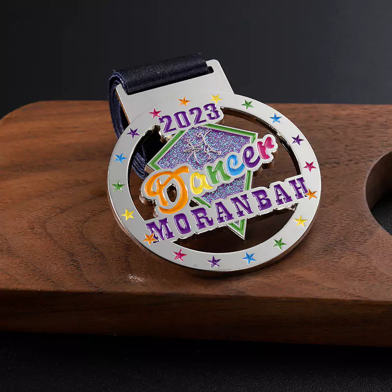 médailles en émail