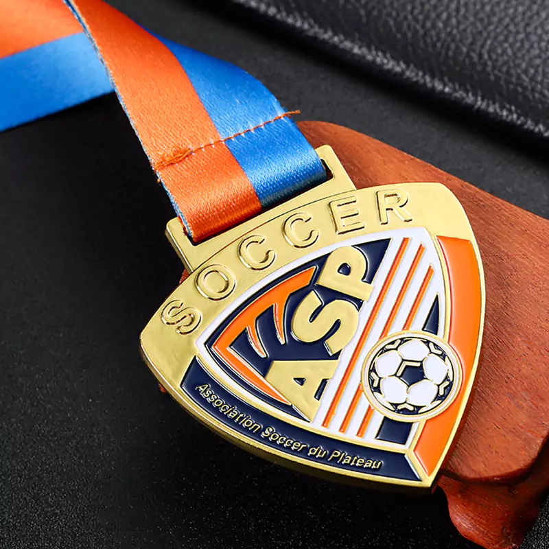 1185-1-Medalhas irregulares de futebol baratas com fita