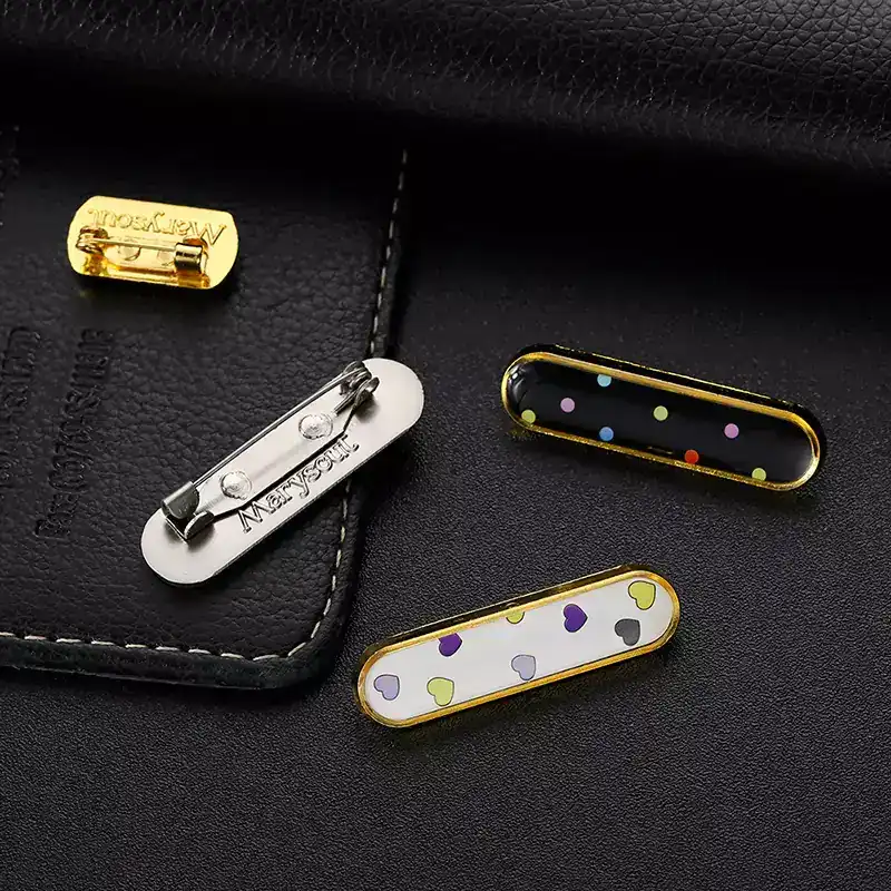 1566-7-Rechteckiger Metallstift aus Epoxidharz