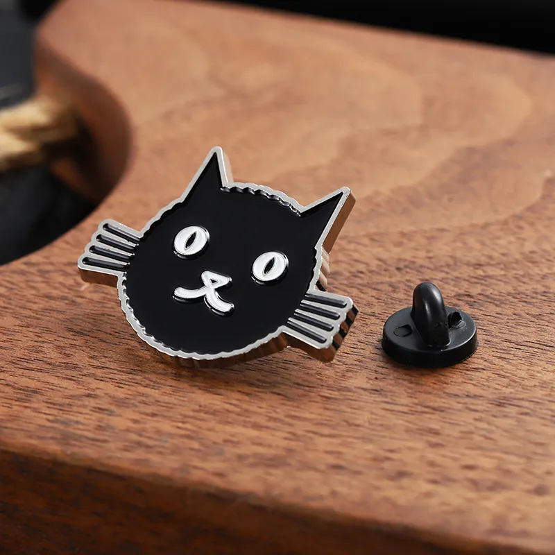 1703-6-Sigillo alieno in smalto morbido con gattino nero dei cartoni animati