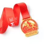 1163-9-Imitation Médaille de course à bicyclette en or et peinture rouge