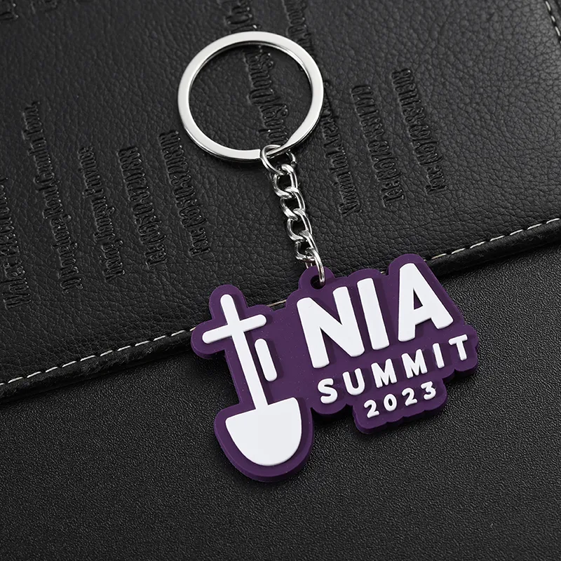 2452-5-Nomi di lettere irregolariPortachiavi in PVC personalizzato