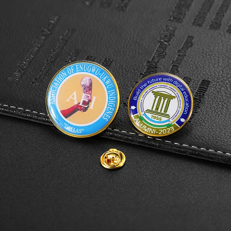 1911-7-TATU Round Resin Surface Badge